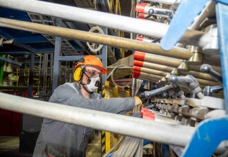 Сняли «шубу» с электродов: рацпредложение с эффектом в 20,6 миллиона рублей