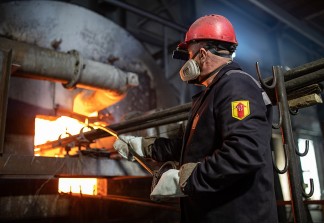 Спецодежда за 20 минут: опыт Челябинского цинкового завода