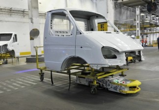 Цифровая трансформация: как работают транспортные роботы на конвейере ГАЗа