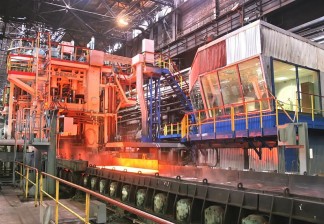 Глядя в завтра: на Уральской Стали стартует программа «Стальной лидер»