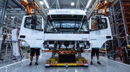 Внедрение бережливого производства: кейс Mercedes Benz Brazil