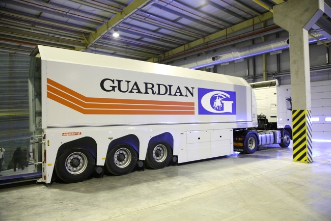 Guardian Industries Corp. основана в 1932 году