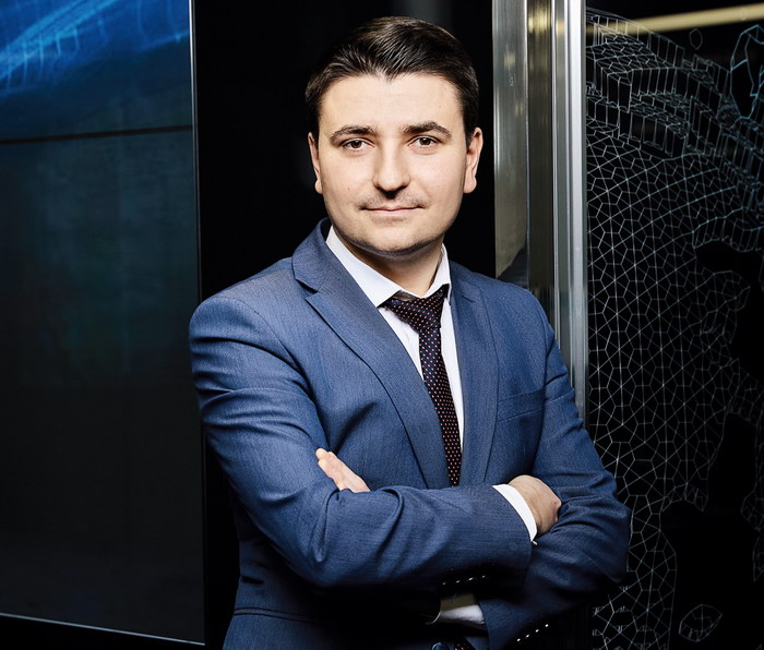 Павел Арзуманян, Руководитель программ по развитию новых материалов Научно-Технического Центра «Газпром нефти»