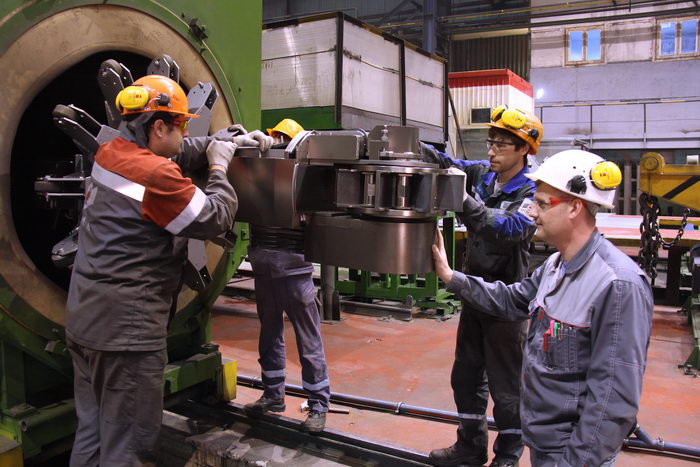 Малые ремонтные бригады на Выксунском металлургическом заводе